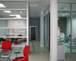 Mampara de oficina con 6 apaisados de cristal doble-05