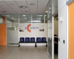 Mampara de oficina bicristal-01a