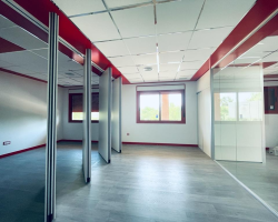 Tabique movil acustico multidireccional-02c