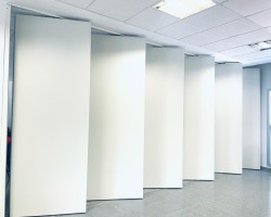 Tabique Móvil semi desplegado 4