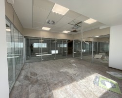 Mampara bipanel mixta vidrio y madera-10