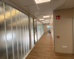 Mampara bipanel y estructura aluminio blanco-11