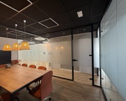 Mampara de oficina en cristal a testa Bioglass-01