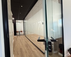 Mampara de oficina en cristal a testa Bioglass-11