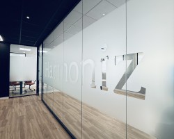 Mampara de oficina en cristal a testa Bioglass-12