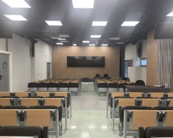 Tabique movil acústico plegado para Amusal Murcia