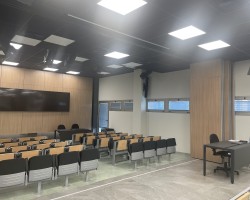 Tabique móvil acústico plegado 44 Db en la Amusal.